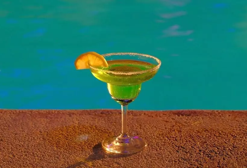 هتل Boracay Holiday Resort