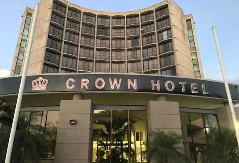 Отель Crown