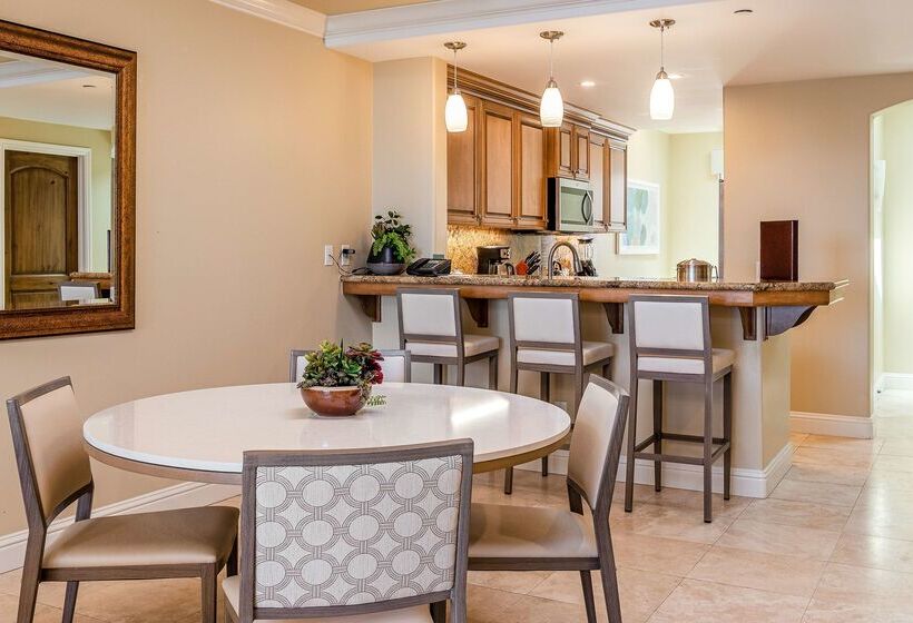 호텔 Dolphin Bay Resort And Spa