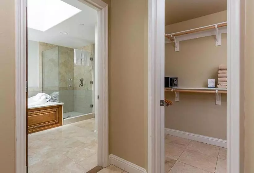 בית מלון כפרי Dolphin Bay Resort And Spa