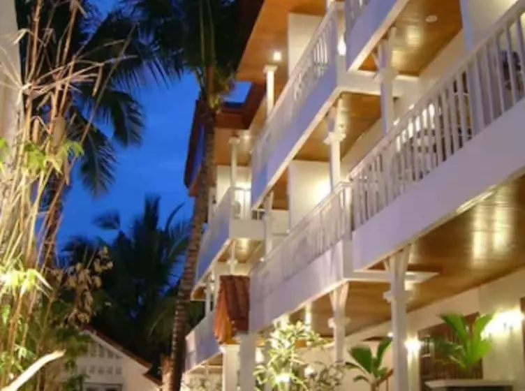 Hotell Hey Jude Resort