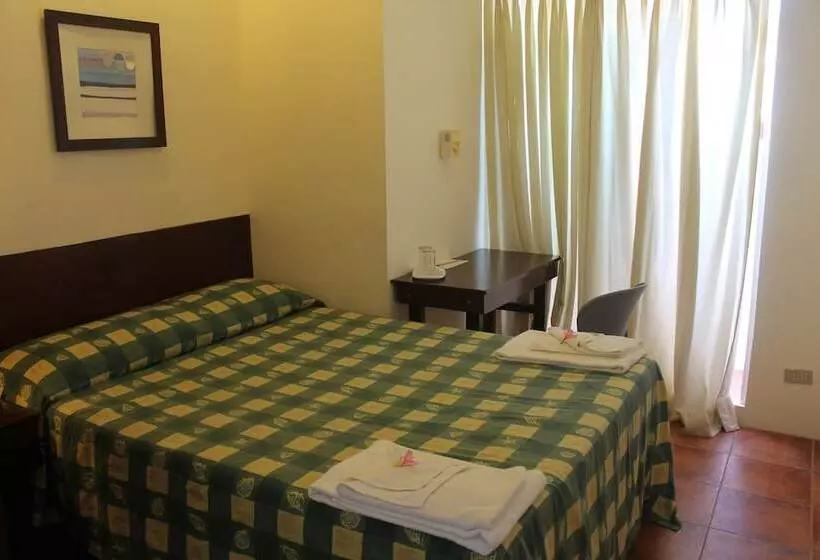 Hotell Hey Jude Resort