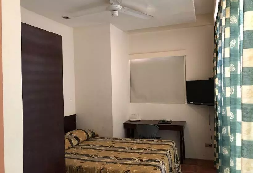 Hotell Hey Jude Resort