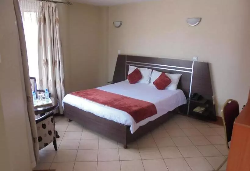 هتل Nairobi Transit