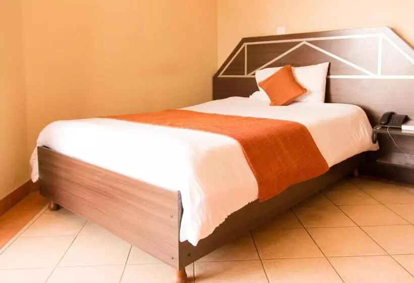 هتل Nairobi Transit