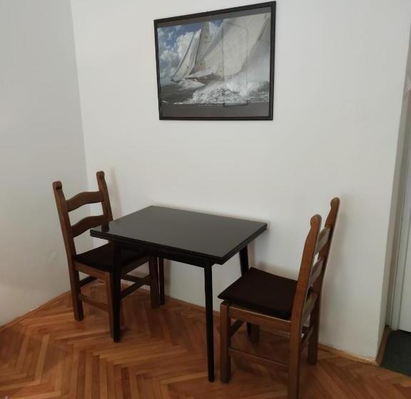 Hotel Private Accommodation Raspudic