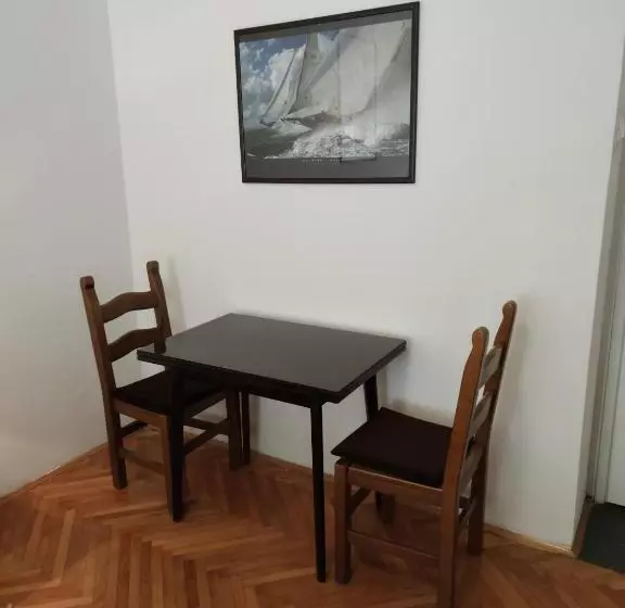 Hotel Private Accommodation Raspudic