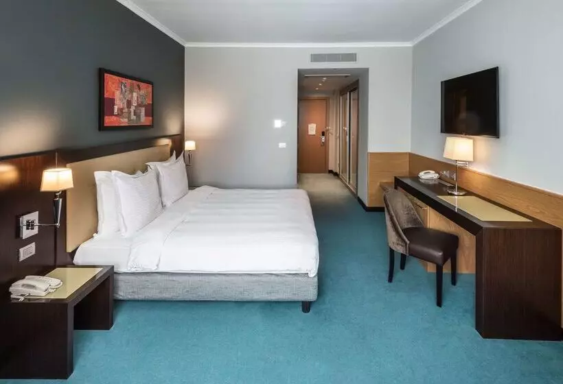 Radisson Hotel Astana