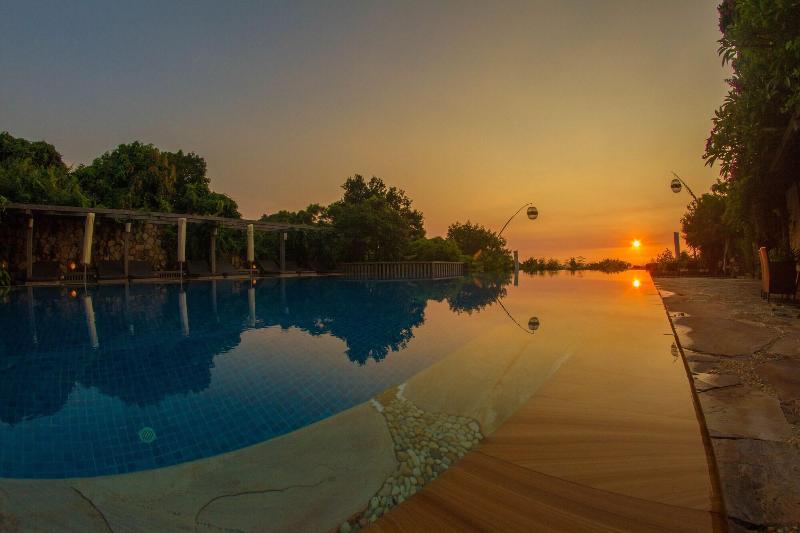 فندق Veranda Natural Resort