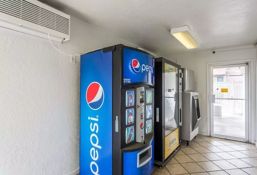 Motel 6 Albuquerque Northeast