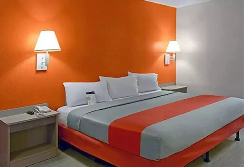 Motel 6 Albuquerque Northeast
