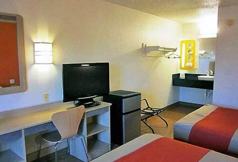Motel 6 Albuquerque Northeast
