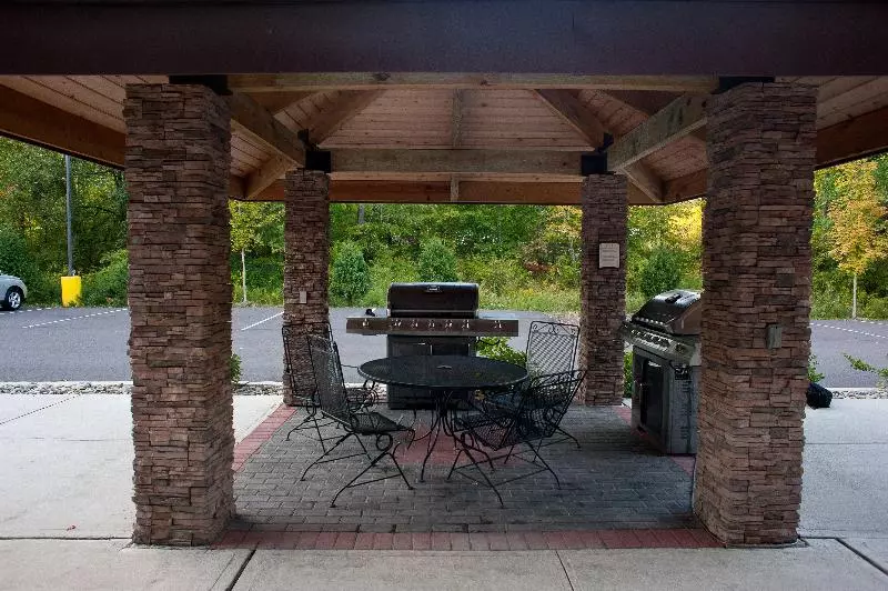 Staybridge Suites East Stroudsburg Poconos, An Ihg