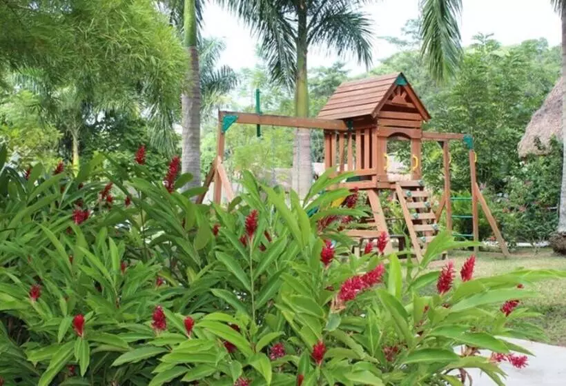 Hotelli Hi Huasteca Inn