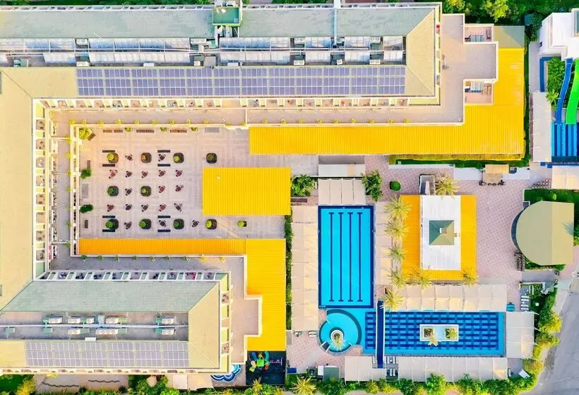 Crystal De Luxe Resort & Spa All Inclusive