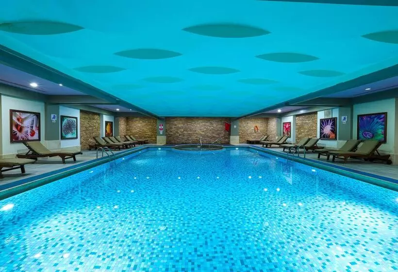 Crystal De Luxe Resort & Spa All Inclusive