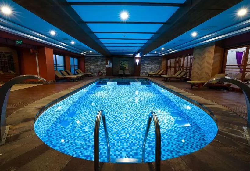 Crystal De Luxe Resort & Spa All Inclusive