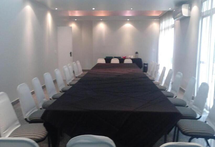 Fenix Hotel Pouso Alegre