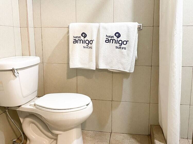 Общежитие Amigo Suites