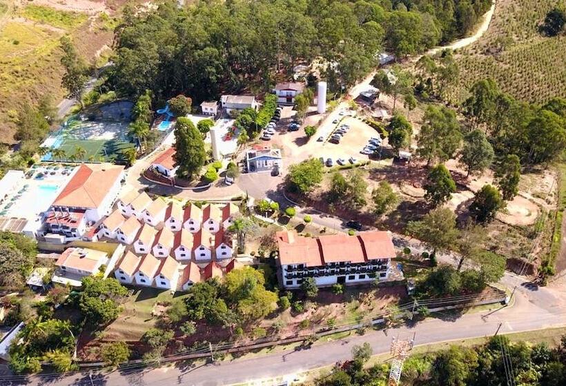 בית מלון כפרי Akropolis