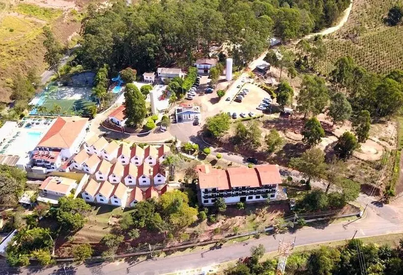 בית מלון כפרי Akropolis