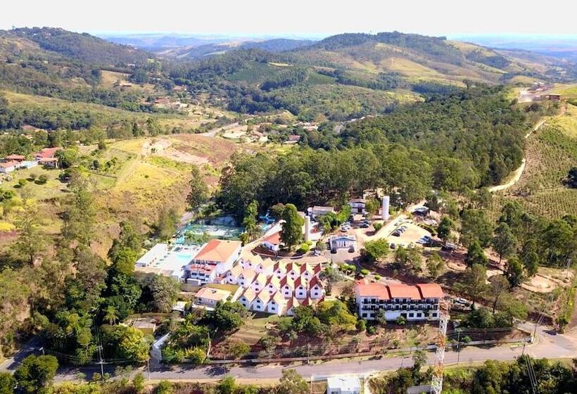 בית מלון כפרי Akropolis