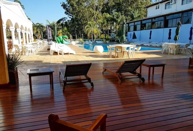 בית מלון כפרי Akropolis