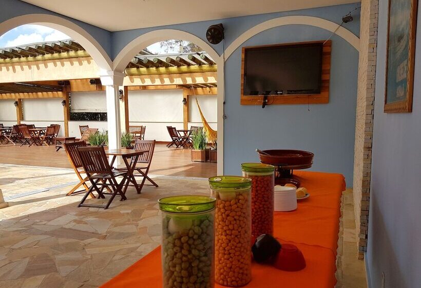 בית מלון כפרי Akropolis