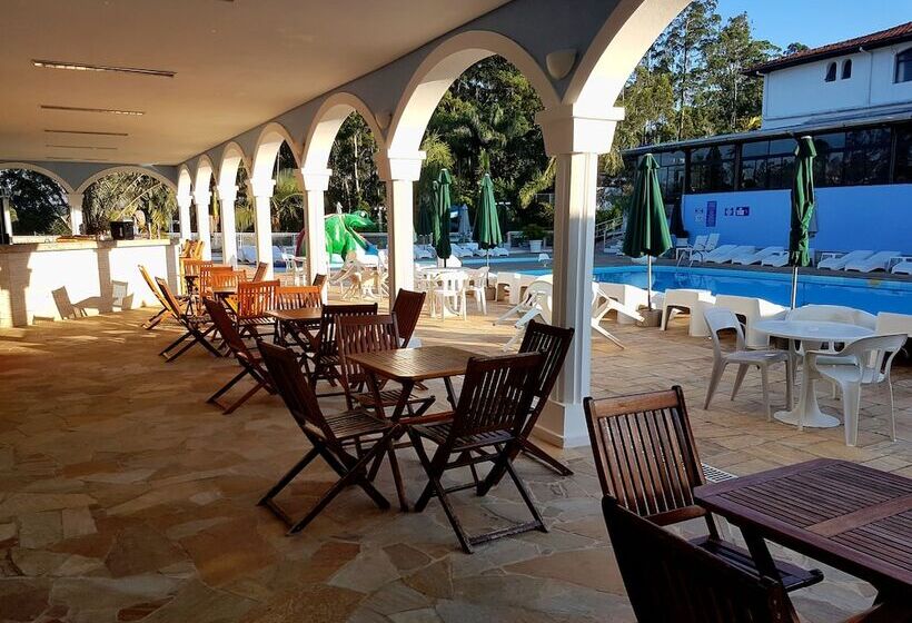 בית מלון כפרי Akropolis