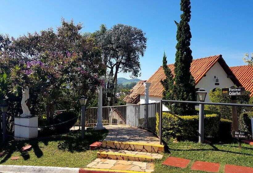 בית מלון כפרי Akropolis