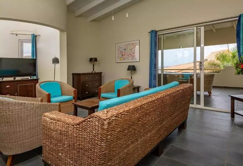 هتل Bonaire Luxury Suites By Vrhost