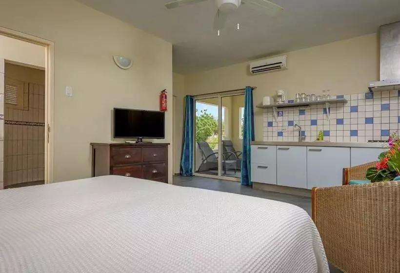 هتل Bonaire Luxury Suites By Vrhost