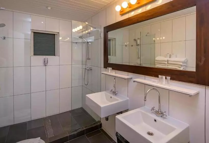 هتل Bonaire Luxury Suites By Vrhost