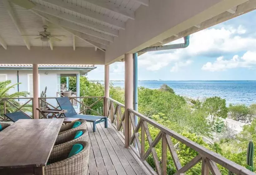 هتل Bonaire Luxury Suites By Vrhost