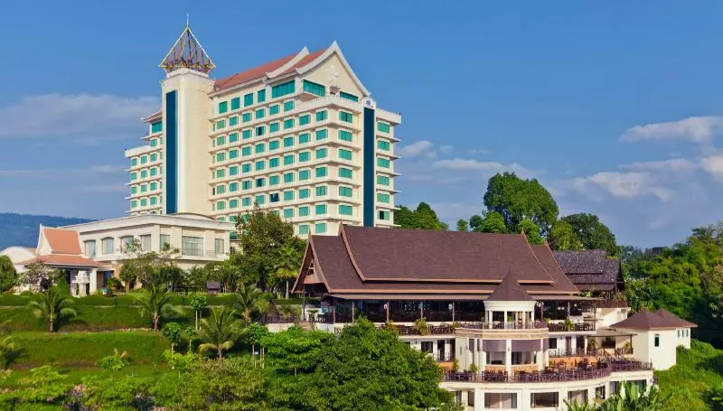 Отель Champasak Grand