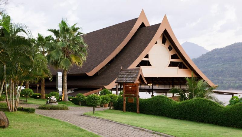 فندق Champasak Grand