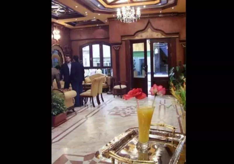 Hotelli Four Seasons 