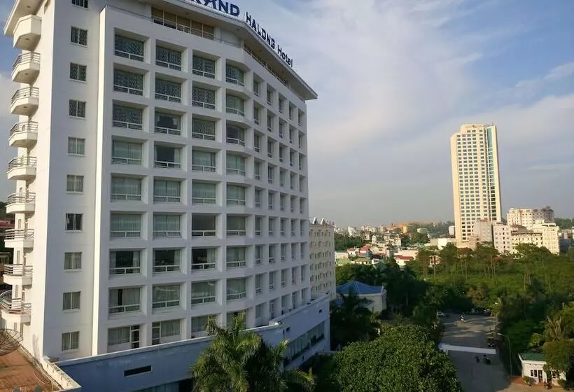 هتل Grand Halong