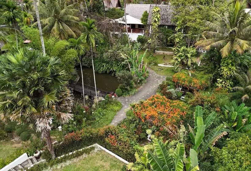 هتل Parasol Blanc