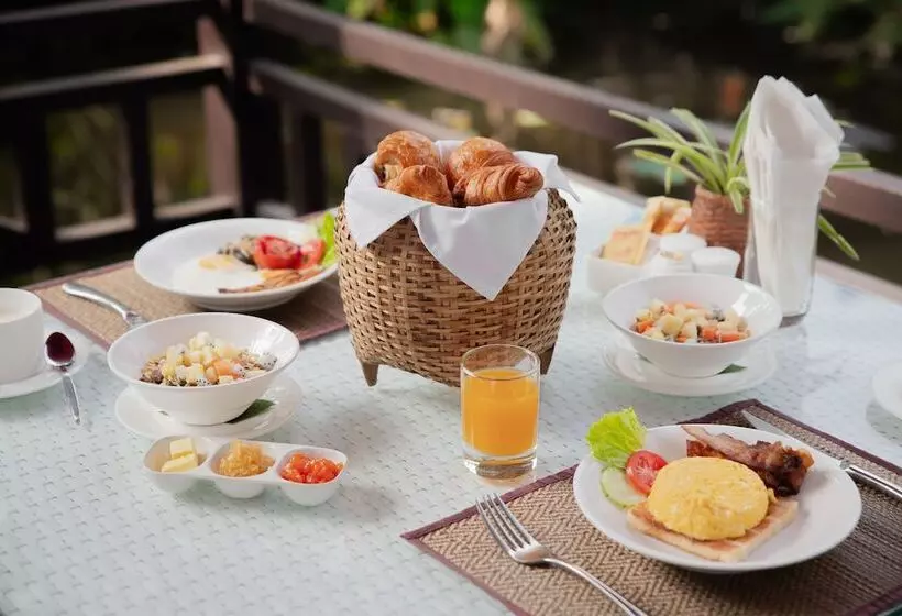 هتل Parasol Blanc