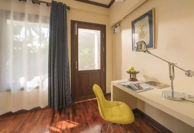 هتل Parasol Blanc