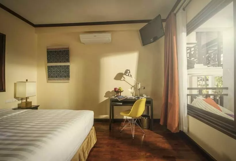 هتل Parasol Blanc