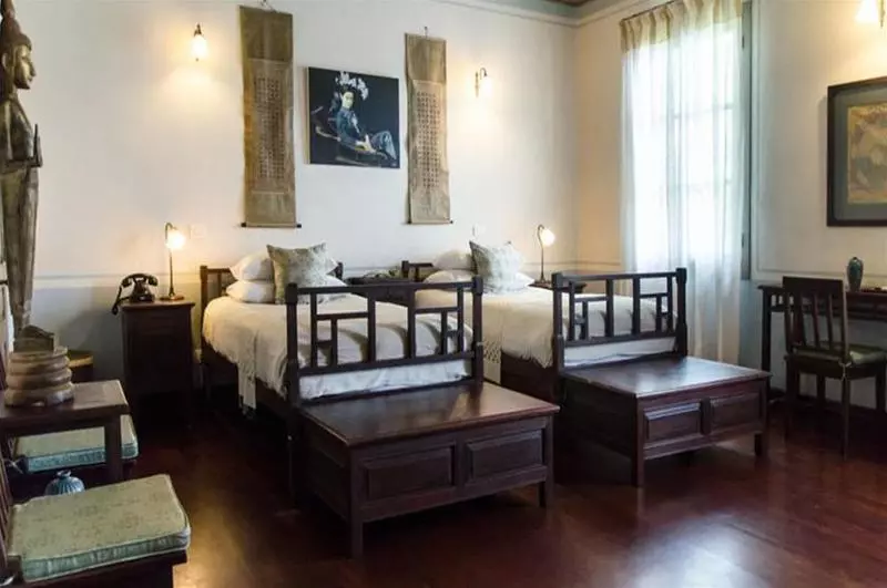 فندق Satri House