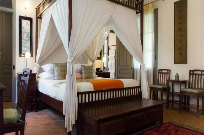 فندق Satri House