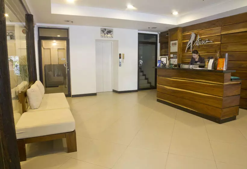 Artina Suites Hotel