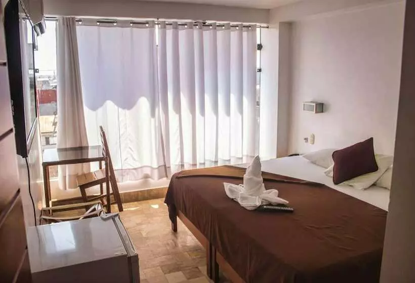 ホテル Amazon Apart