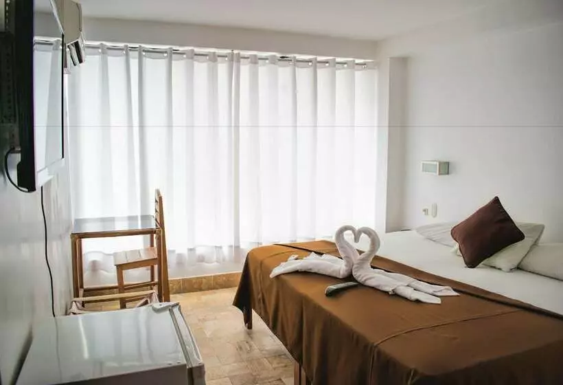 ホテル Amazon Apart