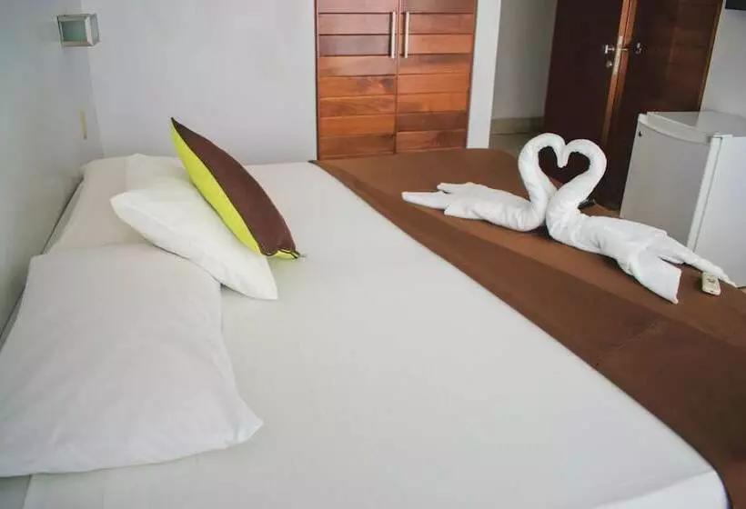 ホテル Amazon Apart