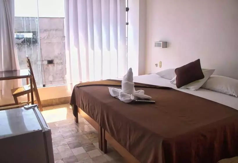 ホテル Amazon Apart