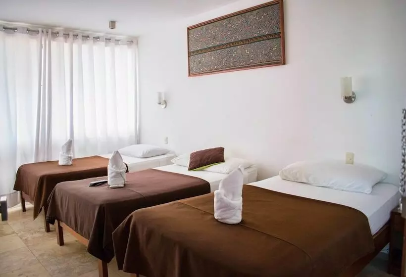 ホテル Amazon Apart